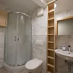 酒店 S 马里博尔